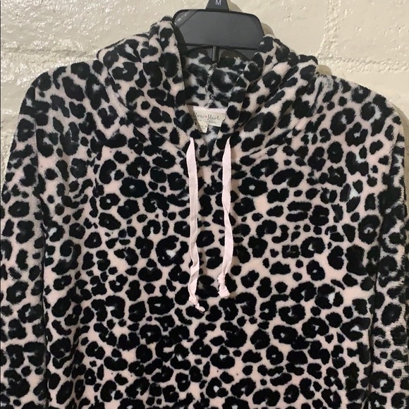 ❌SOLD❌ 🎁Holiday Sale! Now till the end of December. Ultra Flint - Picture 2 of 9